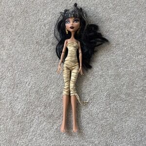 Monster High Cleo De Nile First Wave Gen 1 *Missing Accessories* Mattel 2010